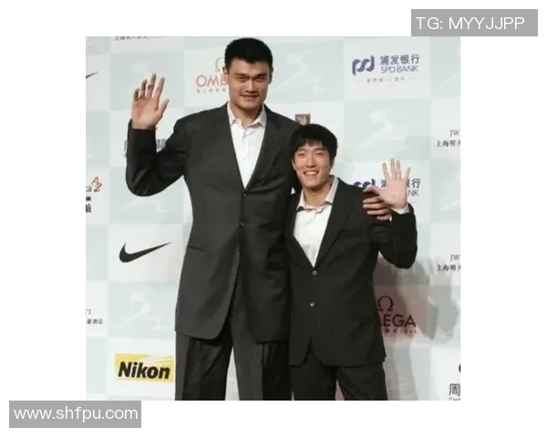 姚明亲临nbn直播间分享篮球故事与人生智慧精彩瞬间回顾