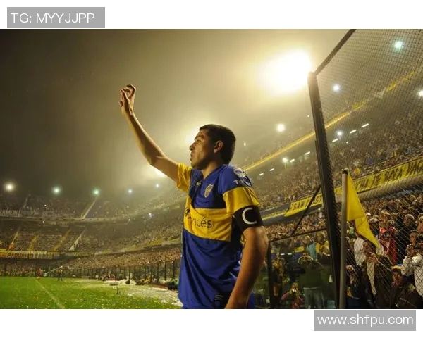 2021年足球明星精彩瞬间回顾与经典照片合集展现球场魅力与风采 2021年足球明星精彩瞬间回顾与经典照片合集展现球场魅力与风采