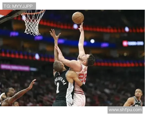 12月16日火箭对马刺精彩比赛录像回顾与分析